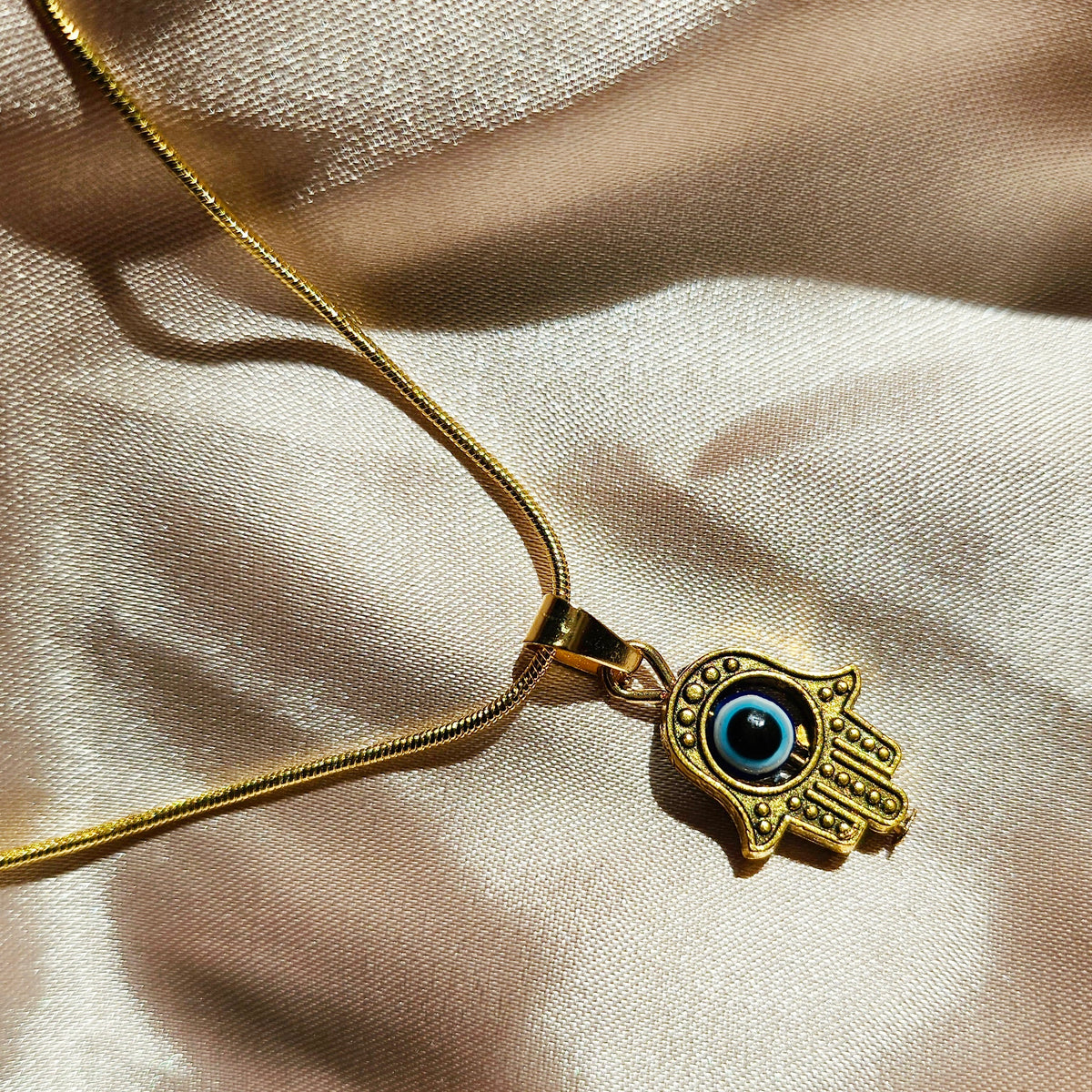 PROTECTION | Hand of Hamsa Evil Eye 14k Pendant Gold Necklace