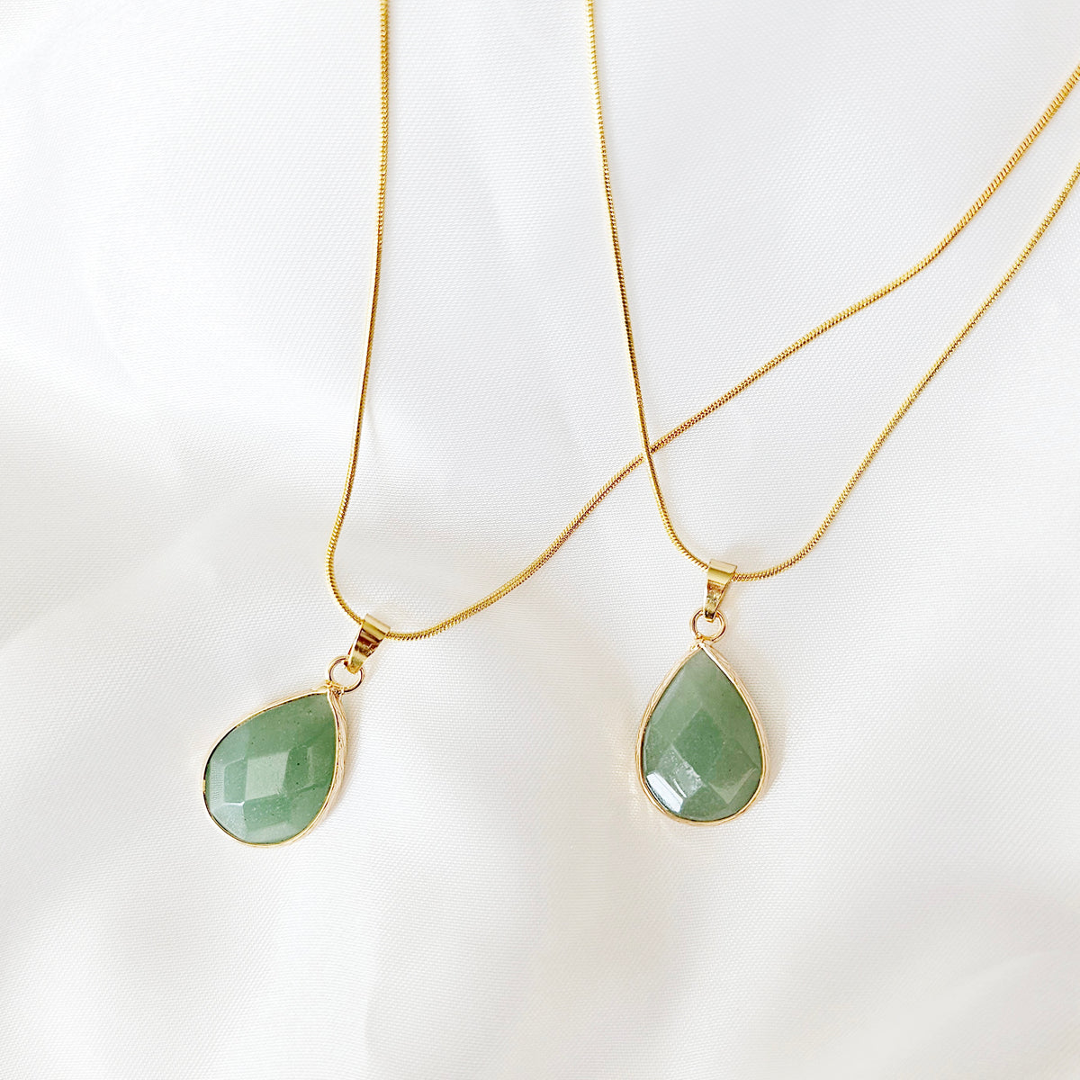 AVENTURINE | 14k Gold Crystal Healing Snake Chain Necklace