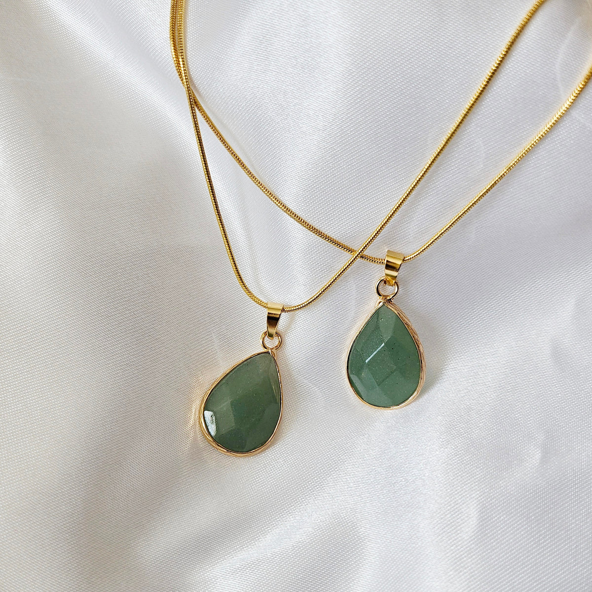 AVENTURINE | 14k Gold Crystal Healing Snake Chain Necklace