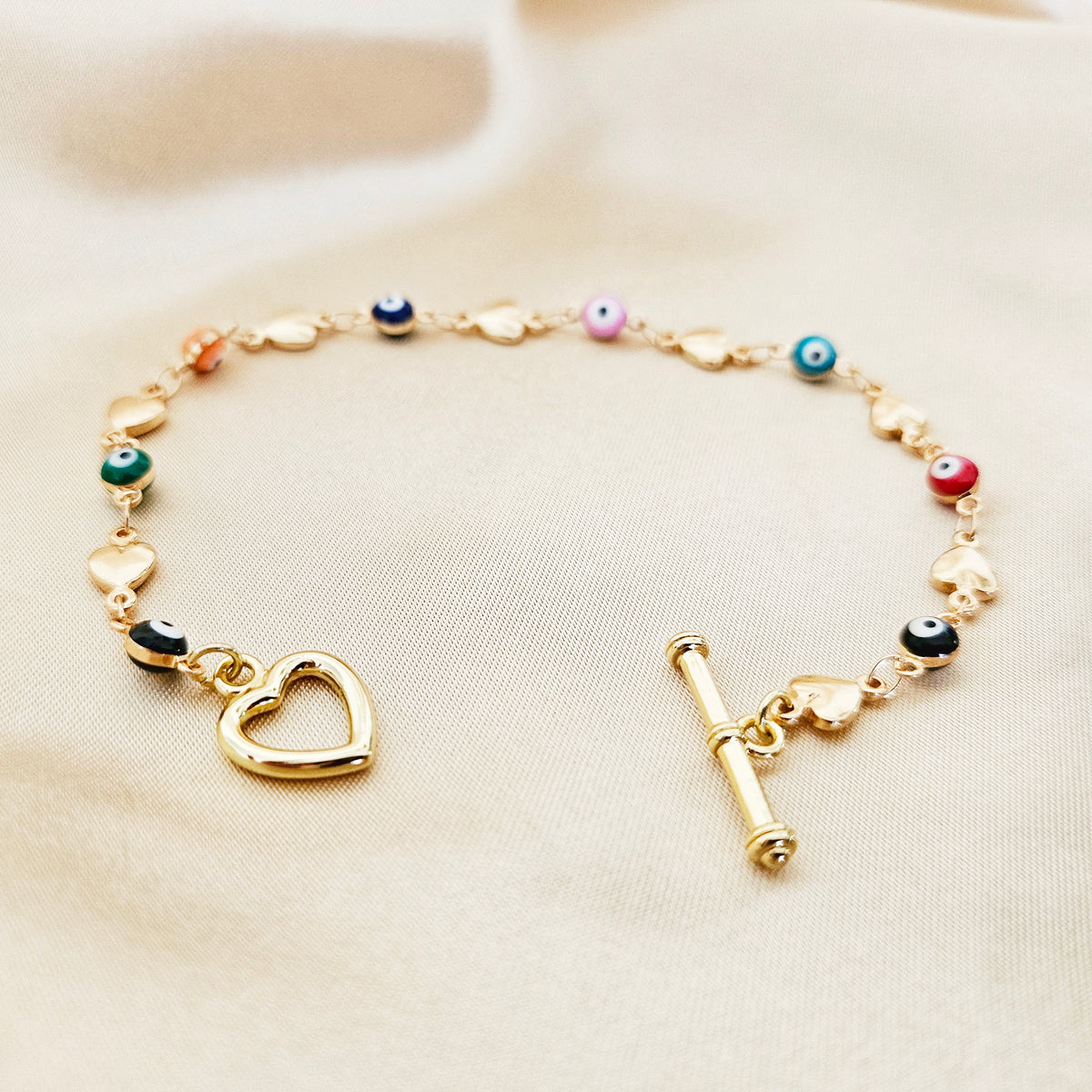 Evil Eye | 14k Gold Heart Rainbow Toggle Bracelet