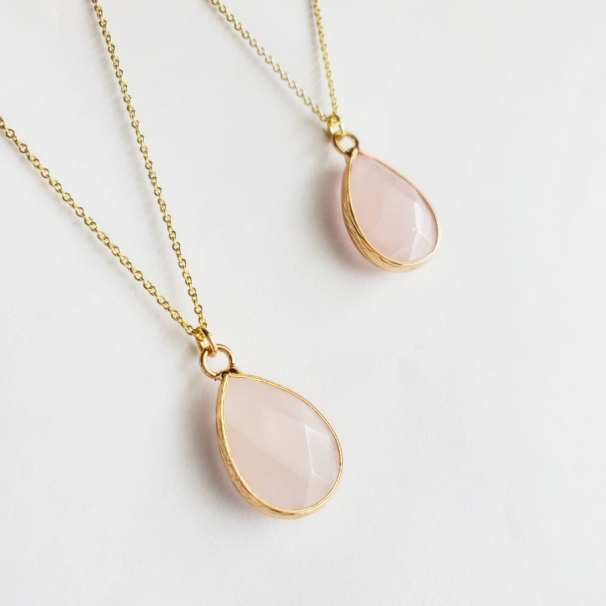 ROSE QUARTZ | 14K Gold Drop Crystal Pendant Necklace