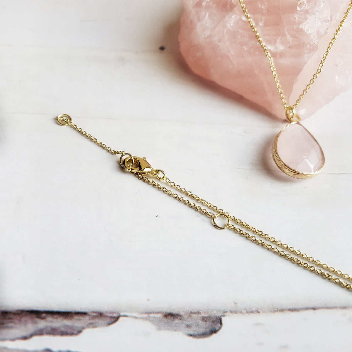 ROSE QUARTZ | 14K Gold Drop Crystal Pendant Necklace