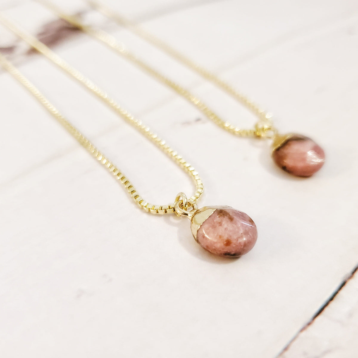 RHODONITE | 14K Gold Adjustable Crystal Pendant Necklace