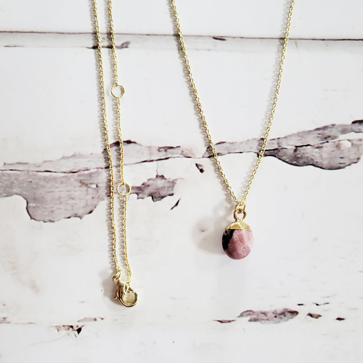 RHODONITE | 14K Gold Adjustable Crystal Pendant Necklace