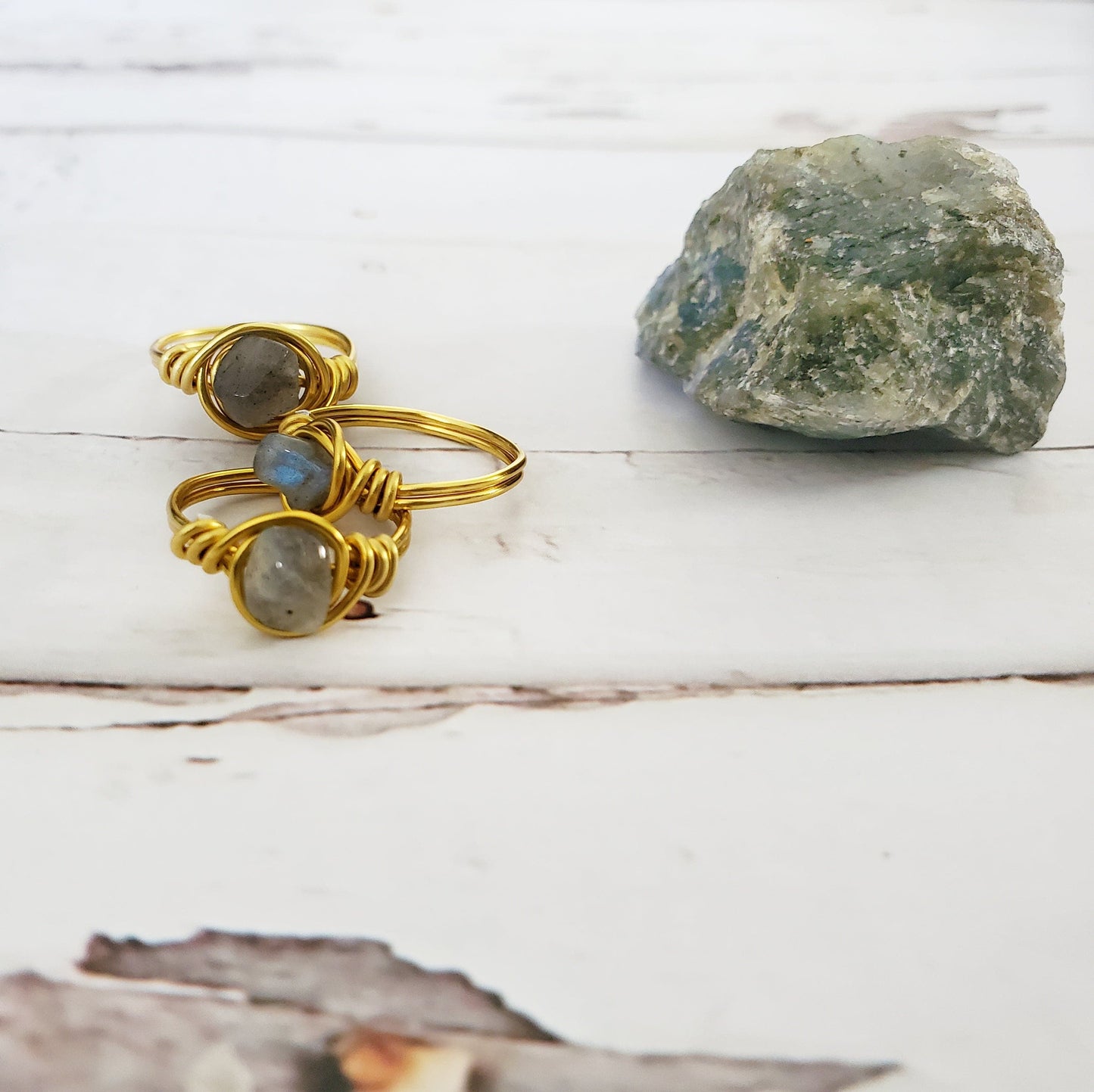 LABRADORITE | Minimalist 18K Gold Plated Wire Wrapped Ring | Crystal for Creativity, Synchronicity, and Magic | Rainbow Gemstone Ring