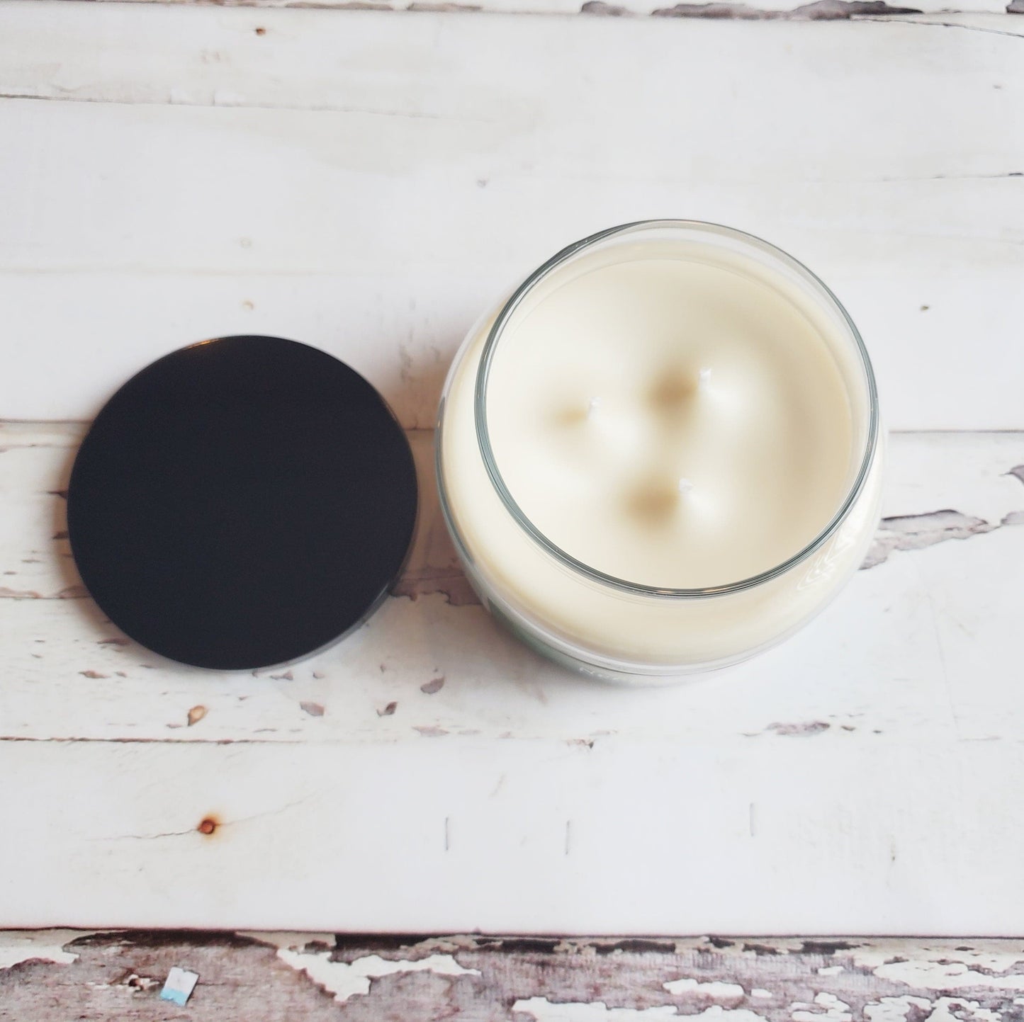 NORTHERN LIGHTS | 10 oz Beeswax Candle | Lavender & Eucalyptus Aromatherapy