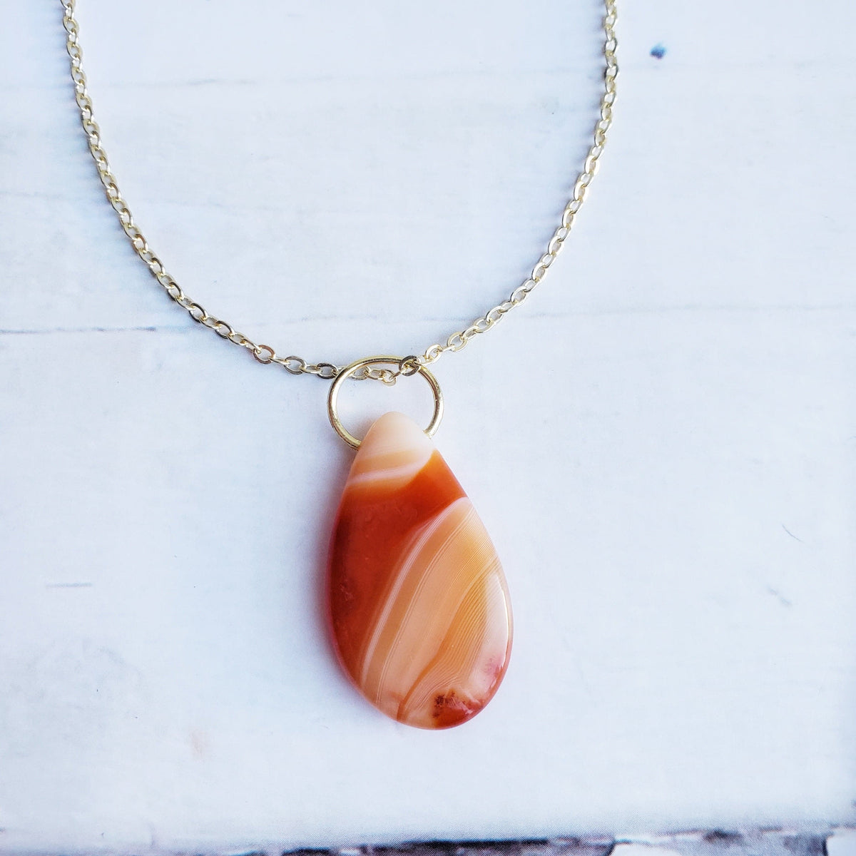 CARNELIAN | 14K Gold Cable Chain Crystal Necklace