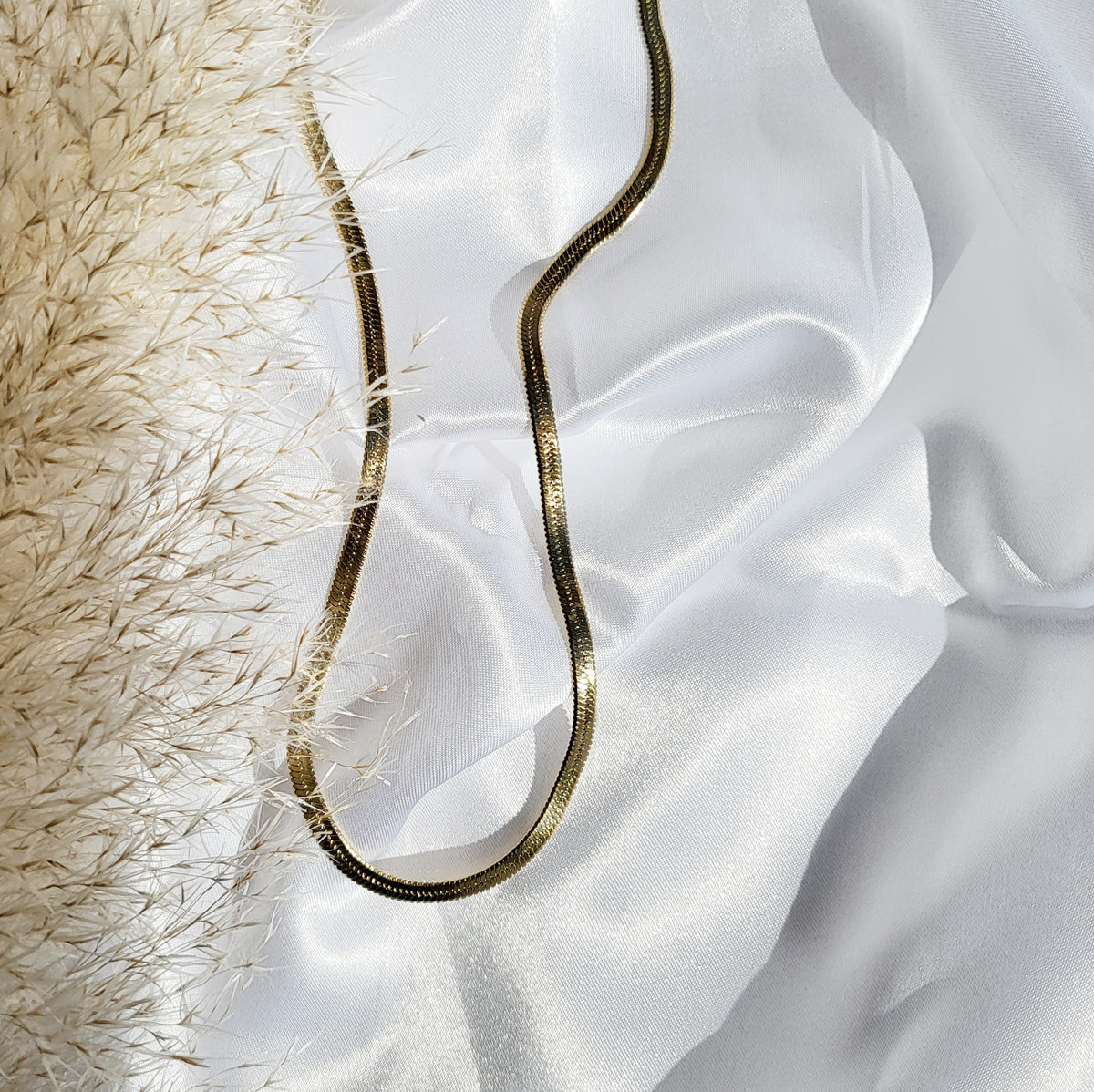 HERRINGBONE | 14K Gold Flat Snake Chain  Necklace