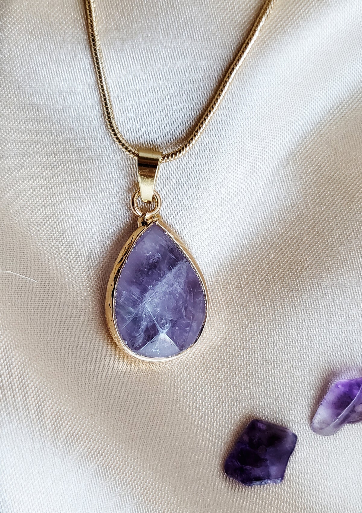 AMETHYST | 14k Gold Crystal Necklace
