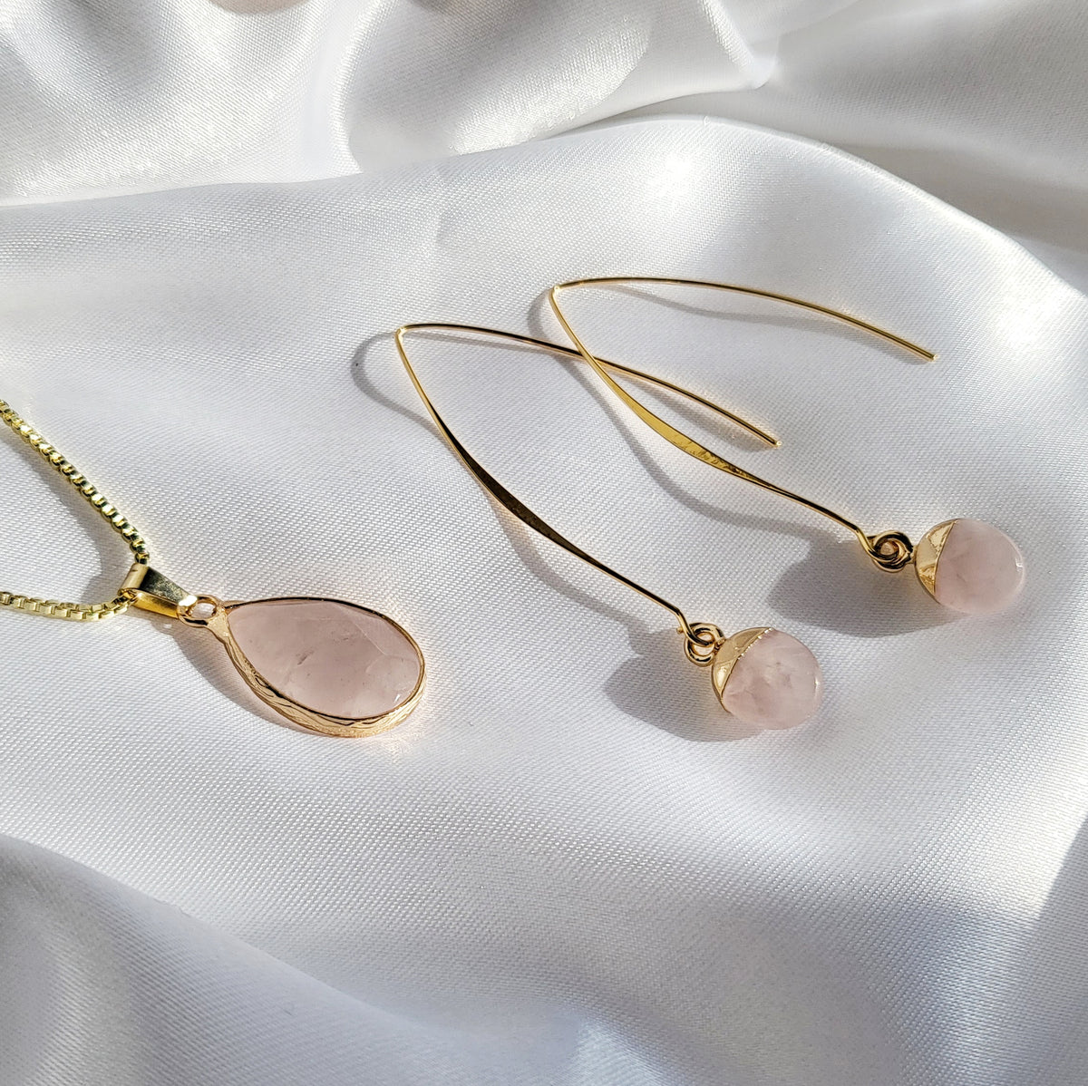 APHRODITE | Rose Quartz Crystal Jewelry Set