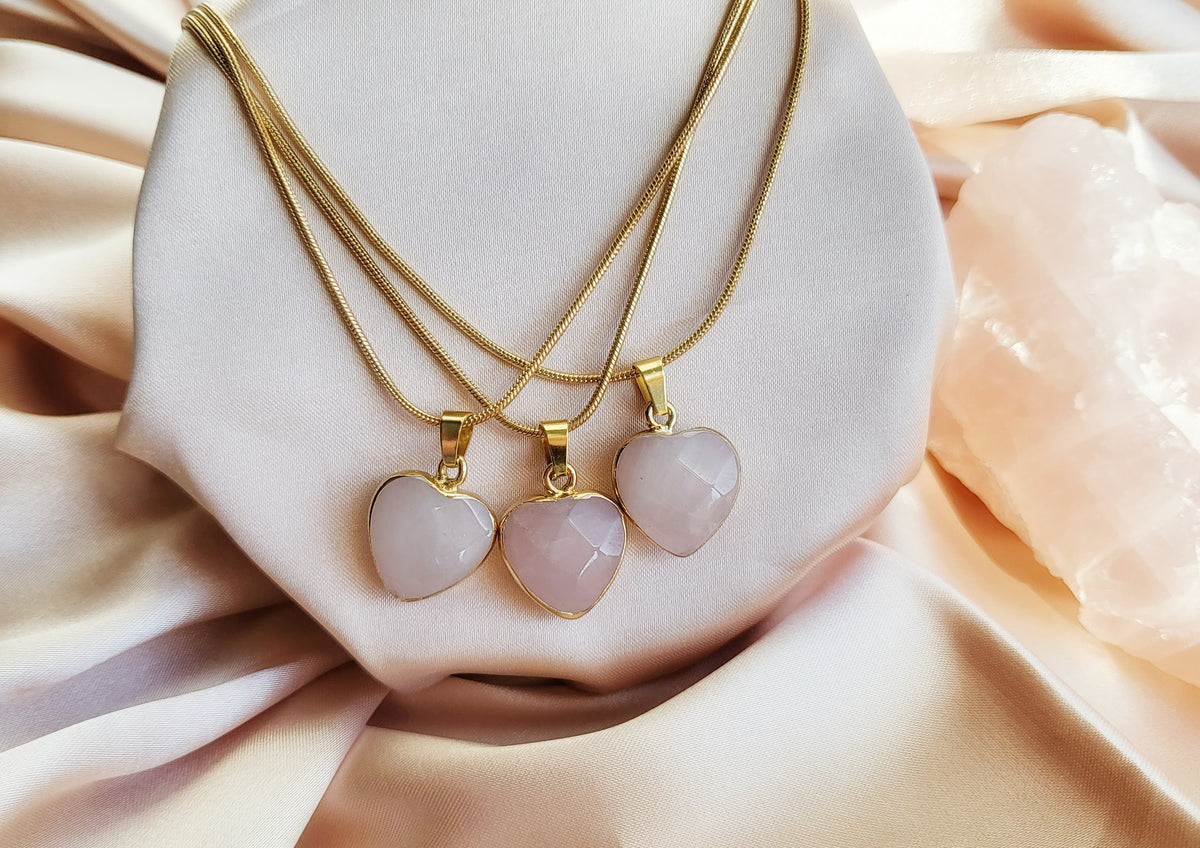 ROSE QUARTZ HEART | 14k Gold Crystal Healing Necklace
