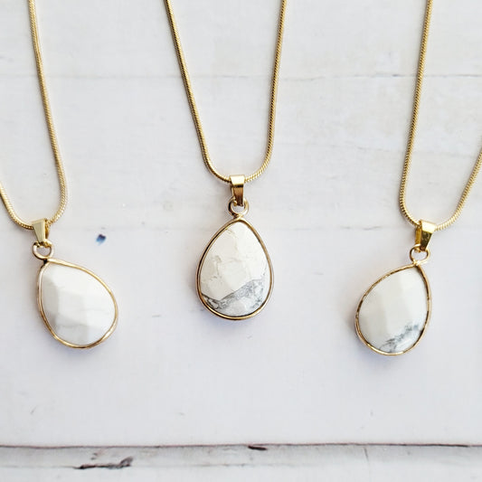 HOWLITE | Gemstone Necklace | Clarity, Peace, Serenity | Minimalist Intention Necklace | White Howlite Gold Snake Chain Pendant Necklace