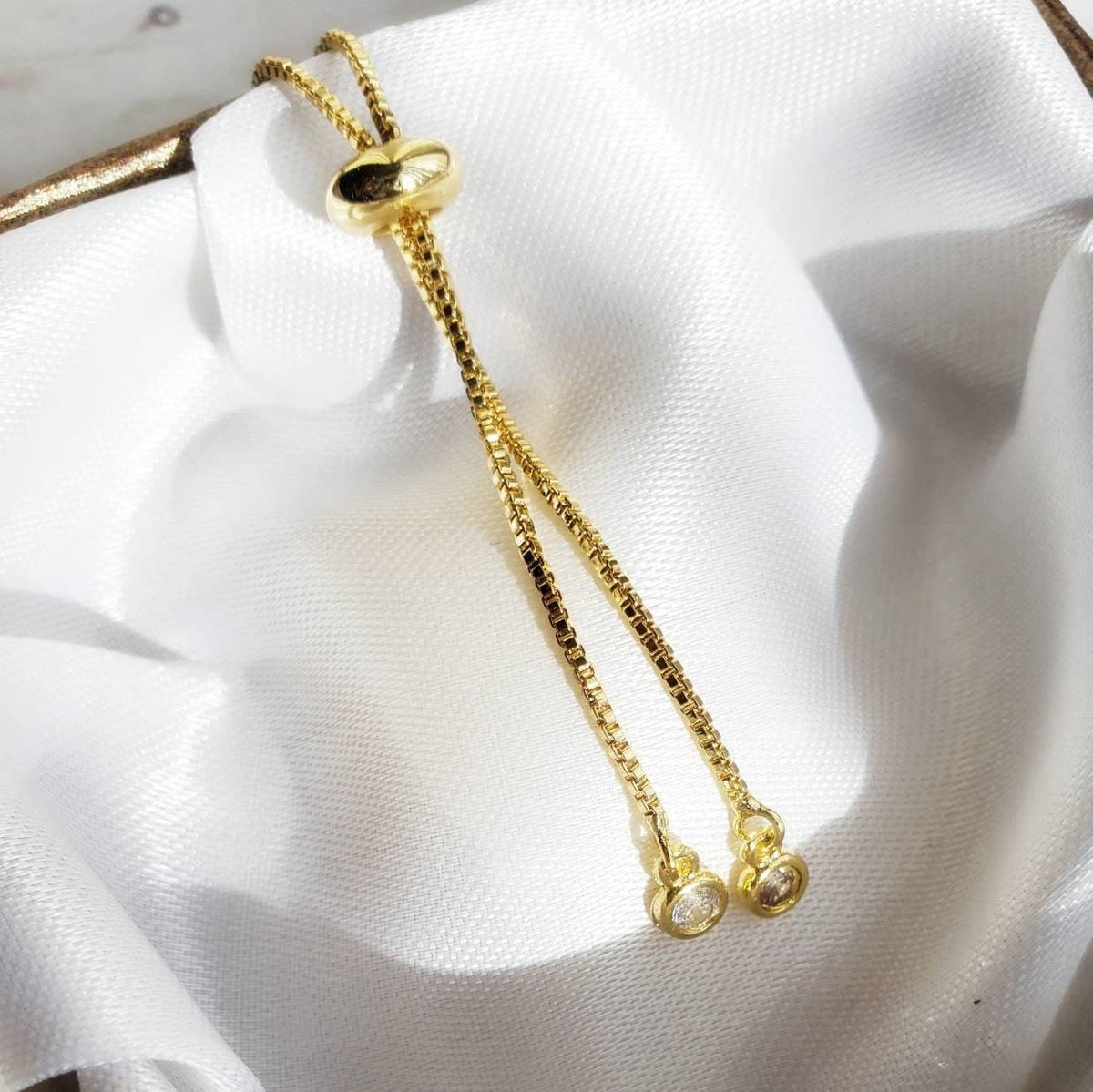 LUNA | 14K Gold Delicate Moon Bracelet | Celestial Crescent Moon Jewelry | Minimalist, Dainty Bracelet | Ankle Bracelet | Moon Phase Jewelry