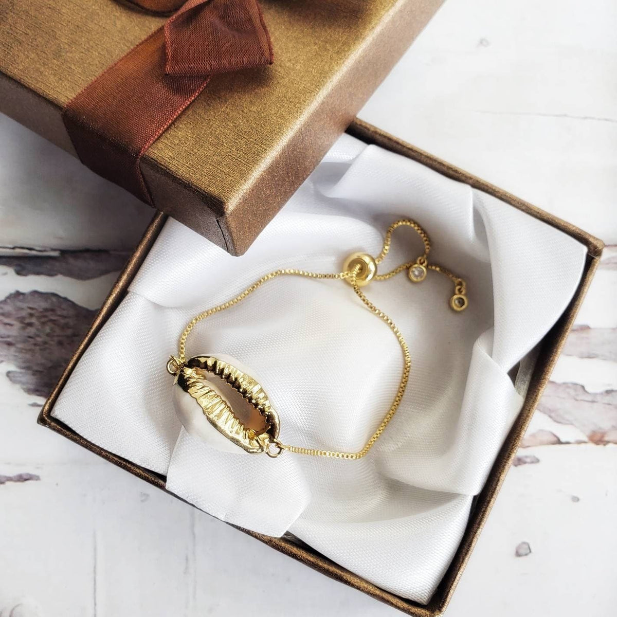 COWRIE | 14K Gold Box Chain Pendant Bracelet | African Cowrie Shell Fertility Jewelry | Gold Mermaid Bracelet | Minimalist Beach Jewelry
