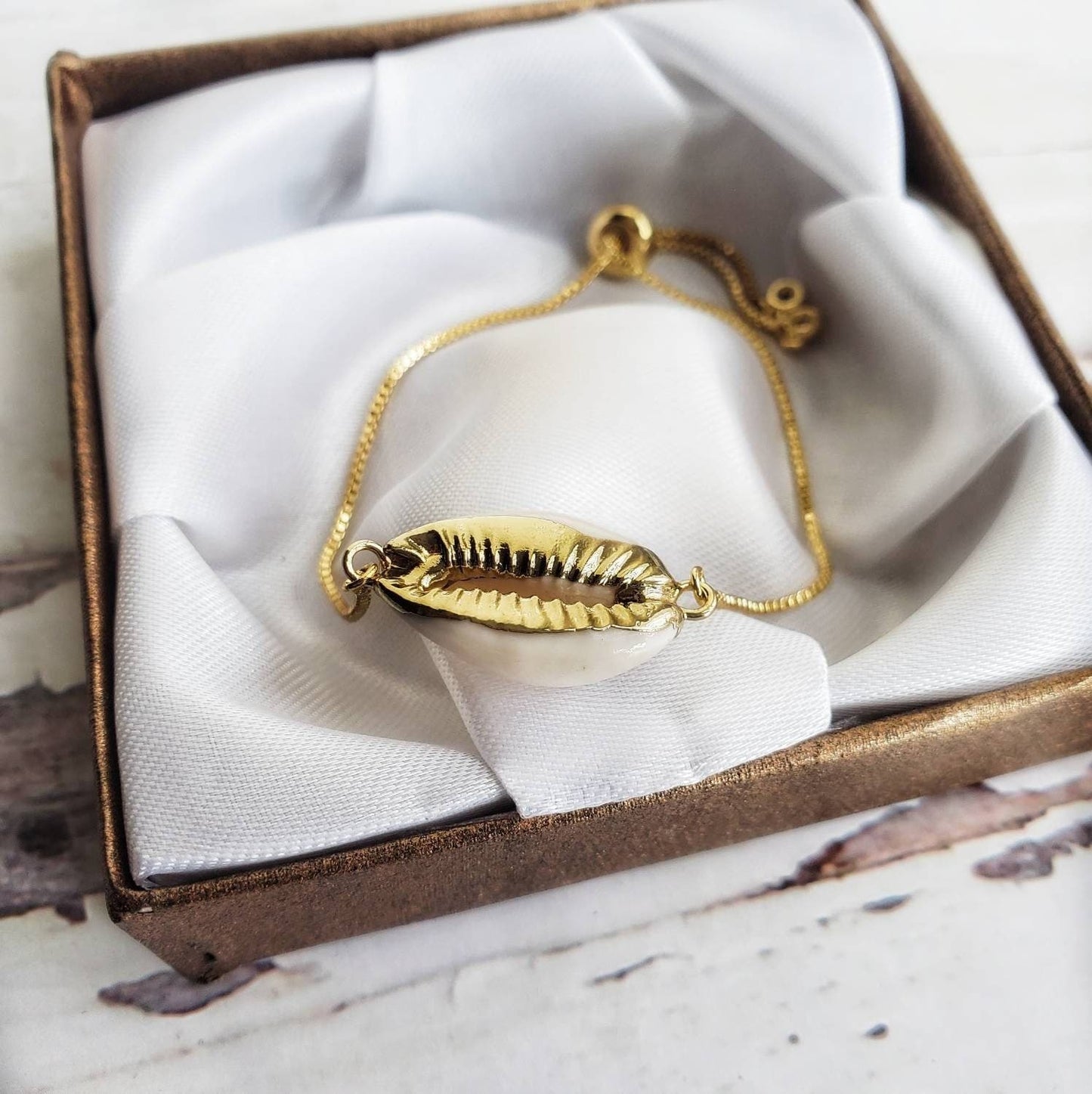 COWRIE | 14K Gold Box Chain Pendant Bracelet | African Cowrie Shell Fertility Jewelry | Gold Mermaid Bracelet | Minimalist Beach Jewelry