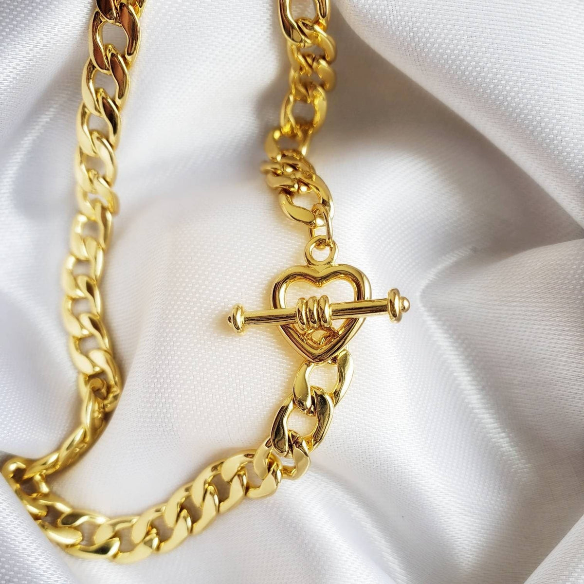 LOVER | 18K Gold Cuban Link Chain Choker Necklace | Minimalist Stacking Layering Necklace | Choker for Women | Valentine&#39;s Day Gift