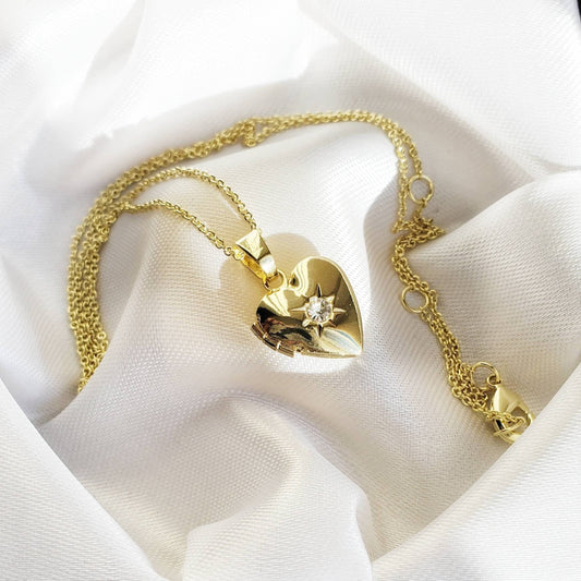 HEART | Adjustable 14K Gold Locket Necklace | Delicate Photo Locket | Valentine's Day Gift for Her | Best Friend Necklace | Sympathy Gift