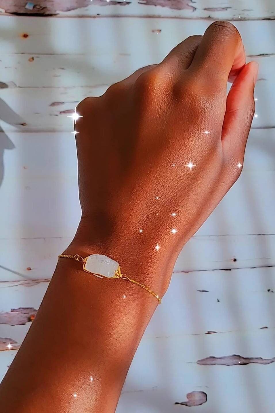 CLEAR QUARTZ | 14K Gold Dainty Crystal Bracelet | Minimalist Gemstone Jewelry | Copper Wire Wrapped Chakra Bracelet | Manifestation Jewelry