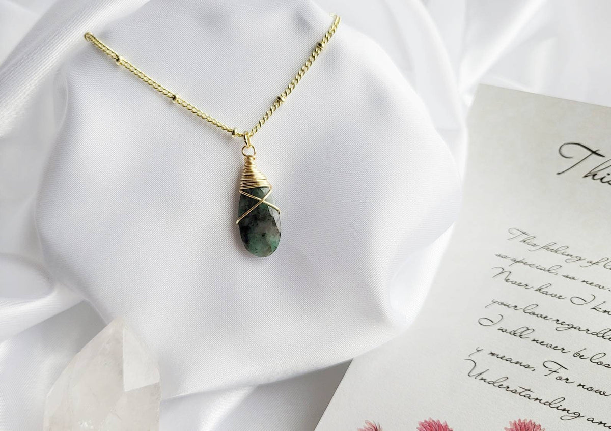 EMERALD | 14K Gold Raw Green Emerald Drop Pendant Necklace | Heart Chakra Crystal Healing | Minimalist Christmas Jewelry | Gift for Her