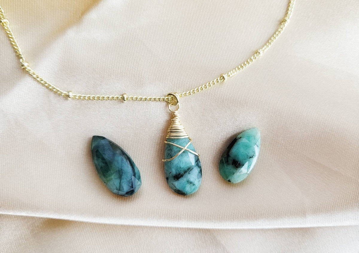 EMERALD | 14K Gold Raw Green Emerald Drop Pendant Necklace | Heart Chakra Crystal Healing | Minimalist Christmas Jewelry | Gift for Her
